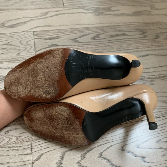 stuart weitzman / nude pumps - Picture 6 of 7